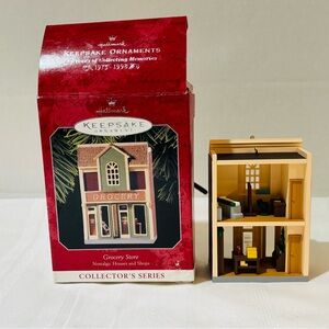 Hallmark Keepsake Grocery Store Ornament
